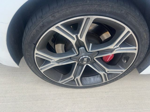 2019 Kia Stinger GT1