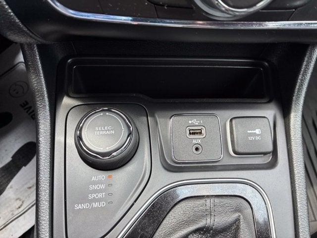 2023 Jeep Cherokee Altitude