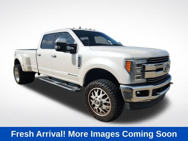 2019 Ford F-350SD Lariat DRW