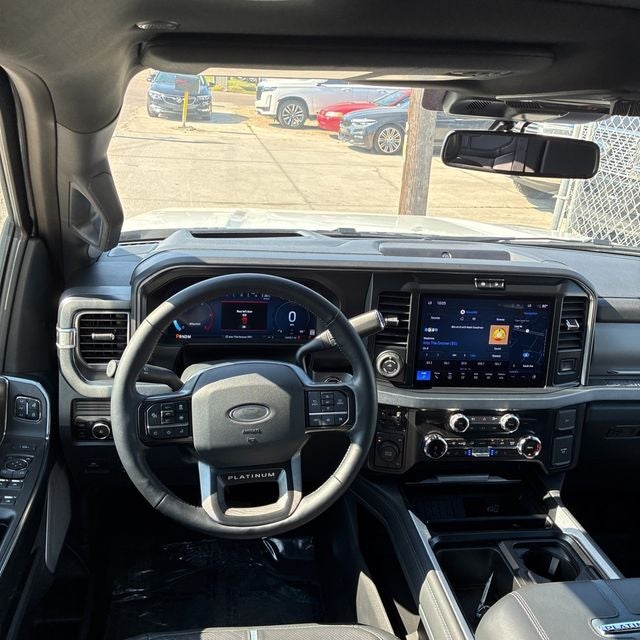2025 Ford F-450SD Platinum DRW