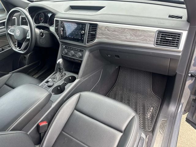 2021 Volkswagen Atlas Cross Sport 2.0T SE w/Technology