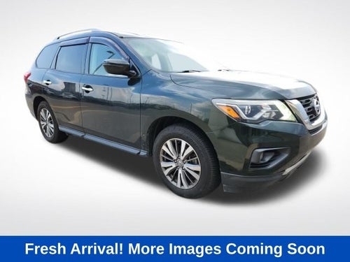 2020 Nissan Pathfinder SV