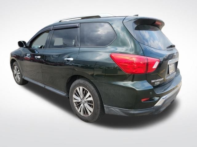 2020 Nissan Pathfinder SV