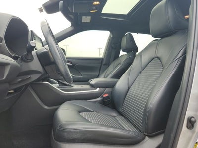2022 Toyota Highlander XSE