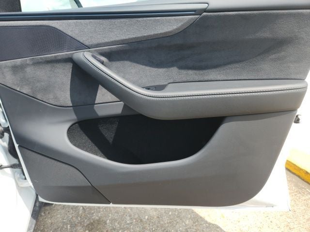 2026 Tesla Model Y Long Range