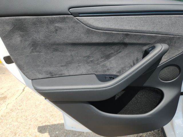 2026 Tesla Model Y Long Range