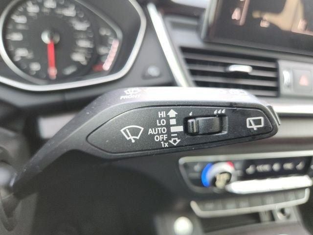 2023 Audi Q5 40 Premium quattro