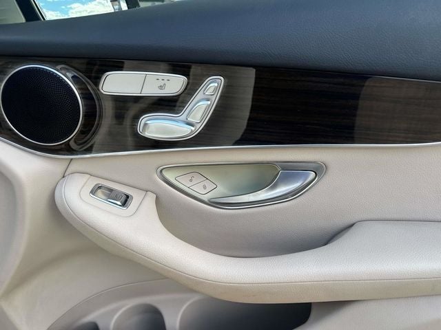 2016 Mercedes-Benz GLC GLC 300