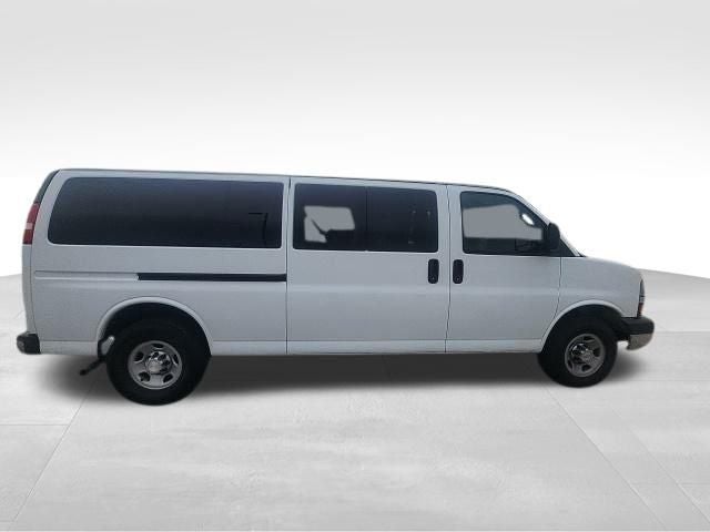2016 Chevrolet Express 3500 LT Passenger