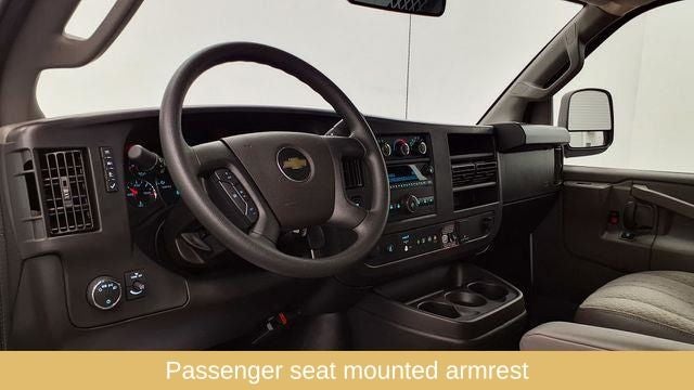 2025 Chevrolet Express 3500 Work Van Cargo