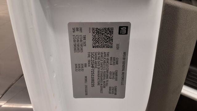 2025 Chevrolet Express 3500 Work Van Cargo