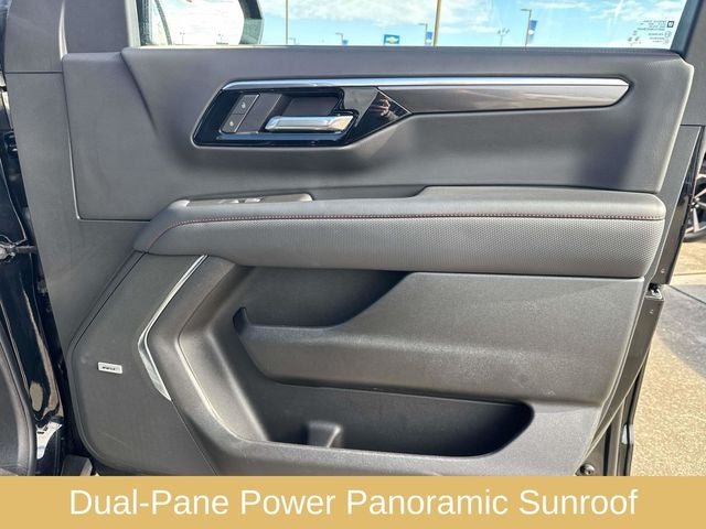 2025 Chevrolet Tahoe RST