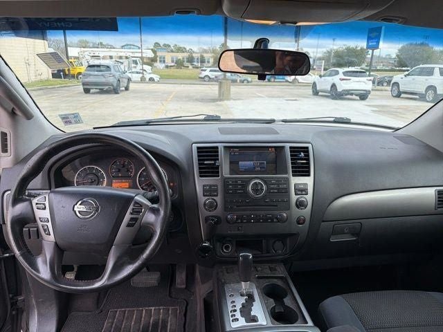 2014 Nissan Armada SV