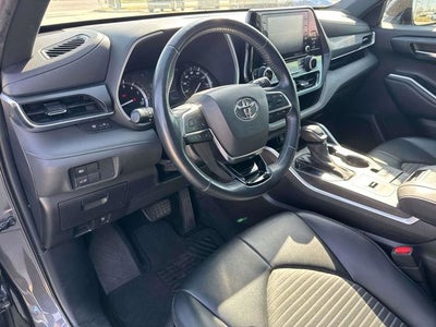 2021 Toyota Highlander XSE