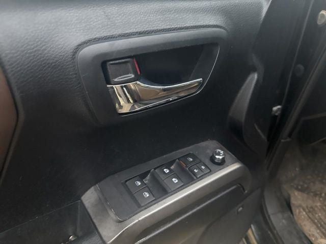 2016 Toyota Tacoma Limited V6