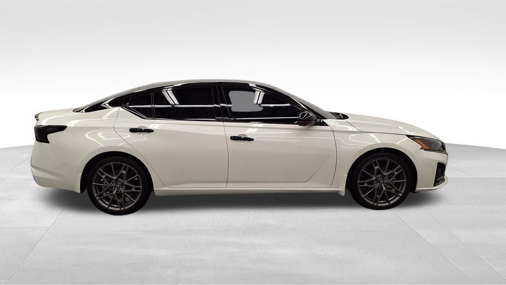 2023 Nissan Altima 2.0 SR