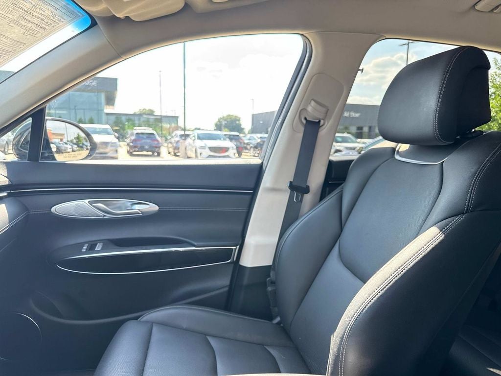 2024 Genesis GV70 2.5T