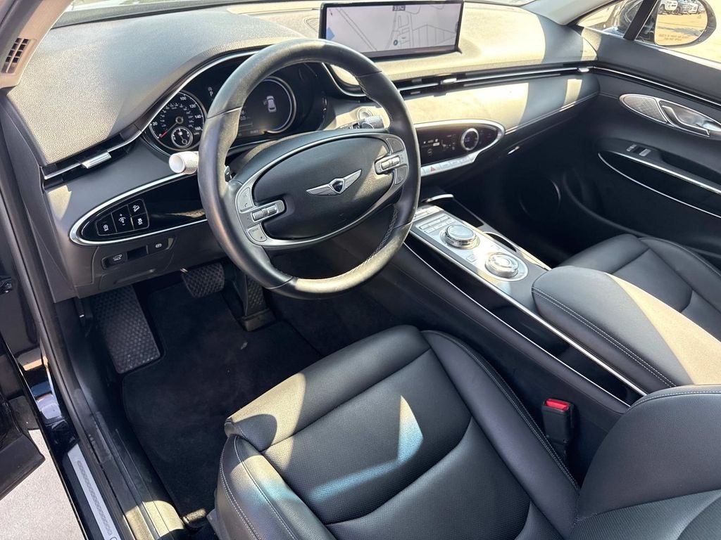 2024 Genesis GV70 2.5T