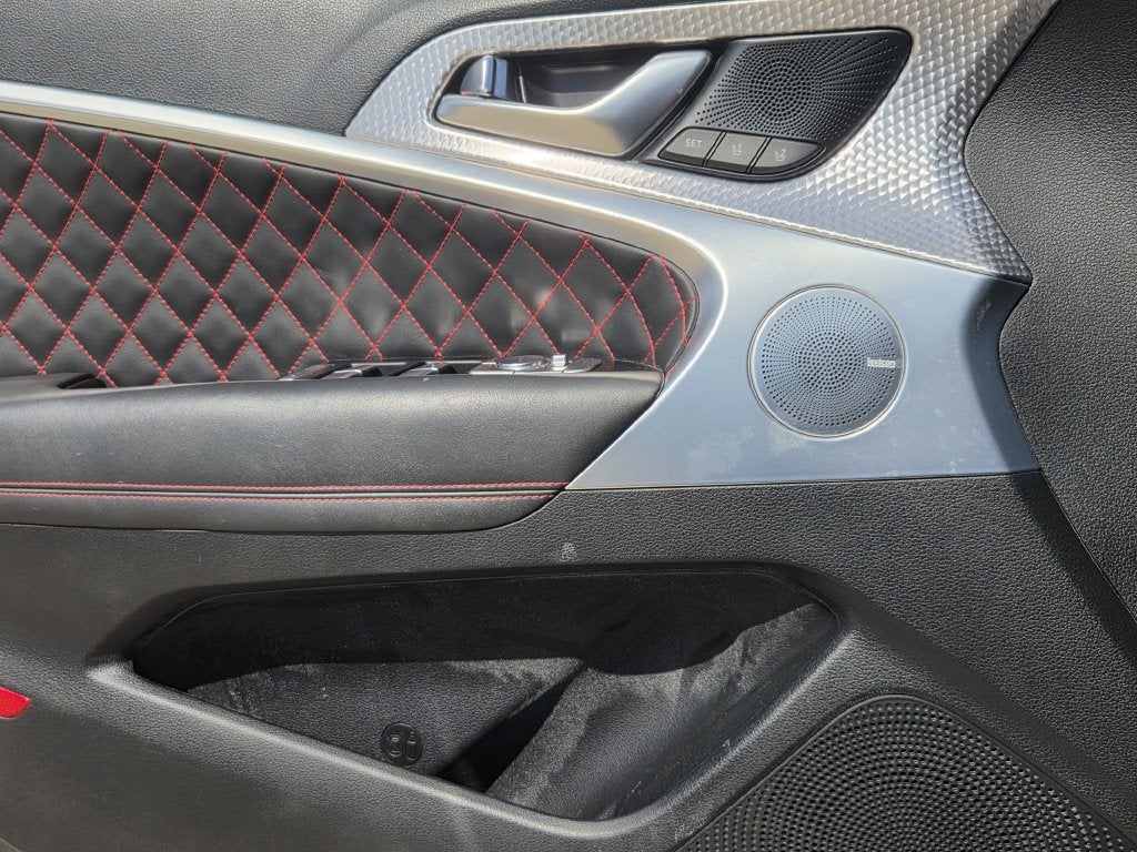 2023 Genesis G70 3.3T