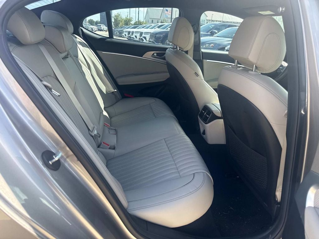 2019 Genesis G70 3.3T Advanced