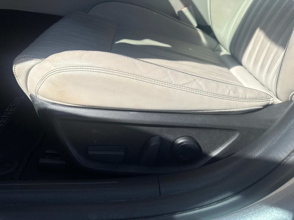 2019 Genesis G70 3.3T Advanced