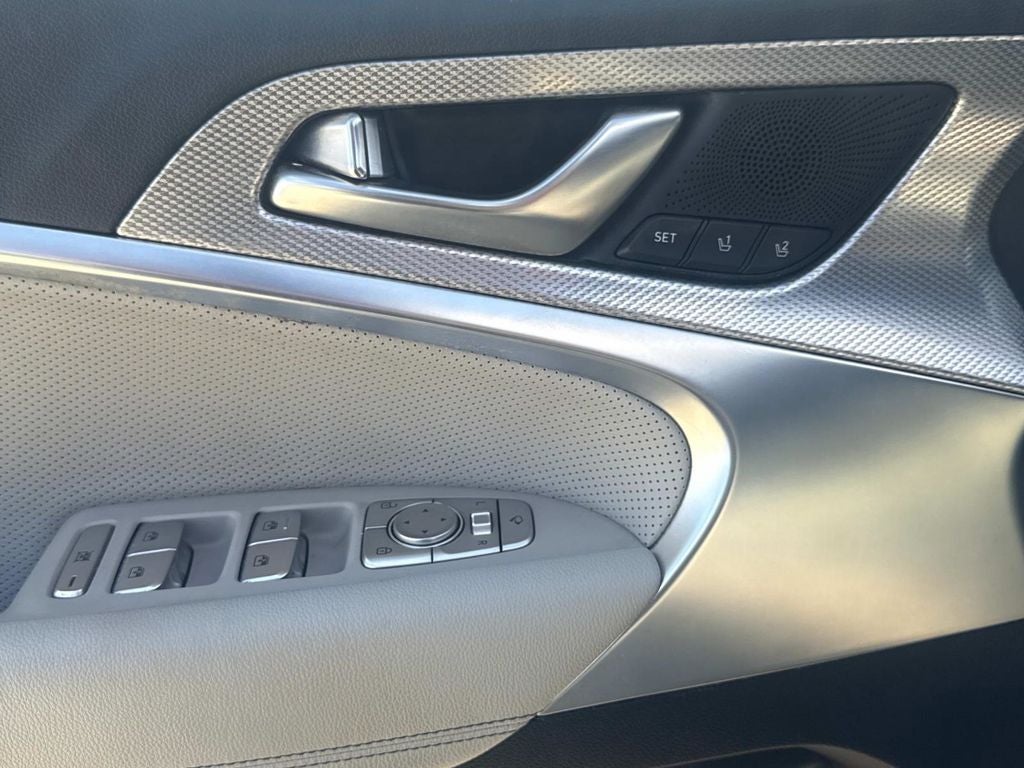 2019 Genesis G70 3.3T Advanced