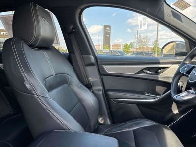 2024 Jaguar F-PACE P250 R-Dynamic S