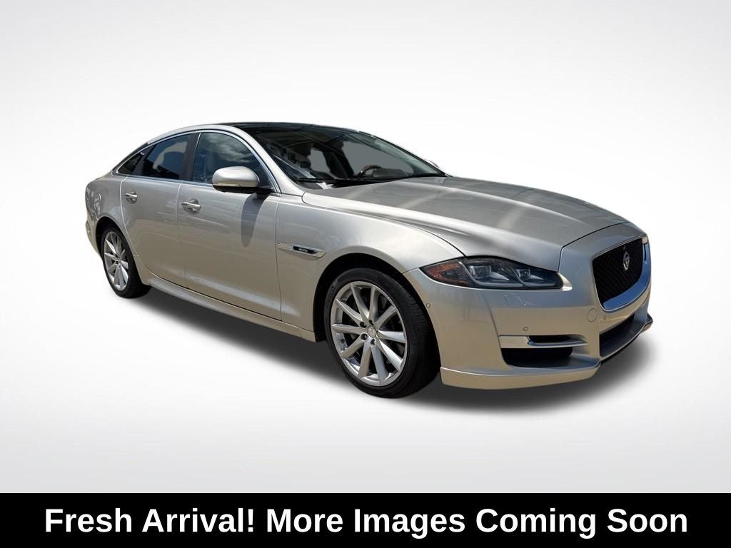 2016 Jaguar XJ R-Sport