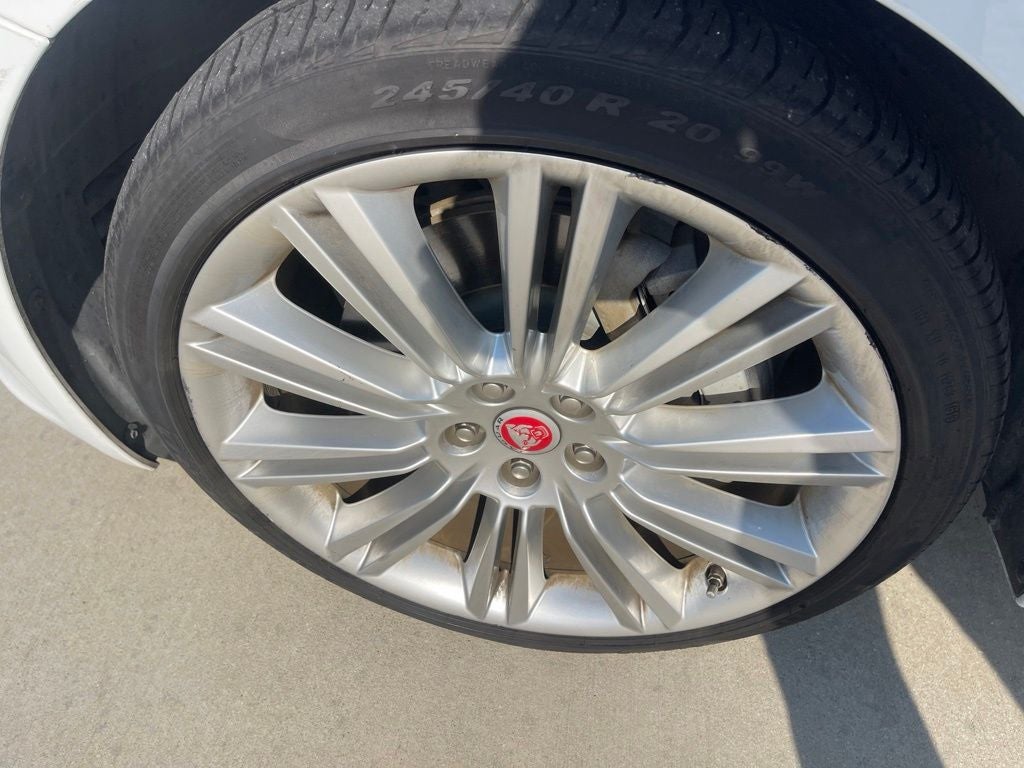 2015 Jaguar XJ XJL Portfolio