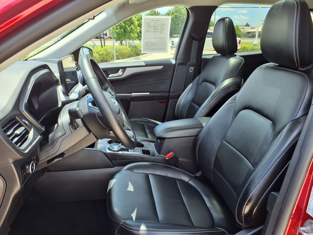2025 Ford Escape Platinum