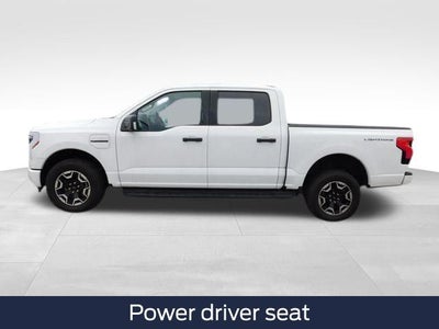 2023 Ford F-150 Lightning XLT