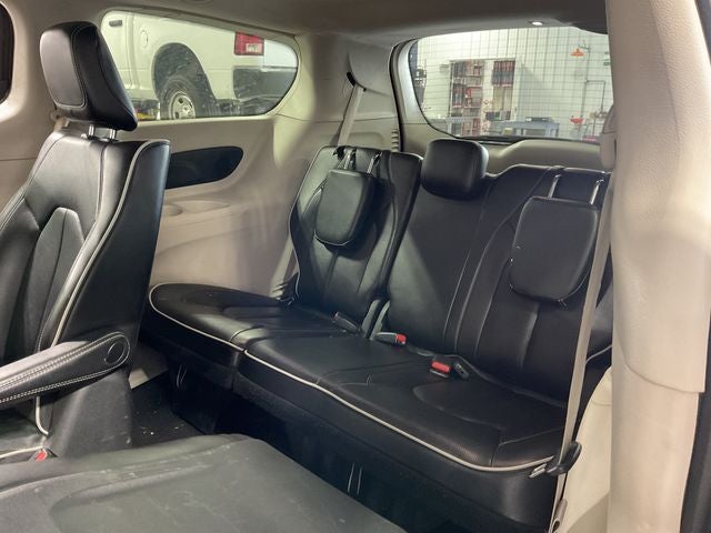 2023 Chrysler Pacifica Hybrid Limited