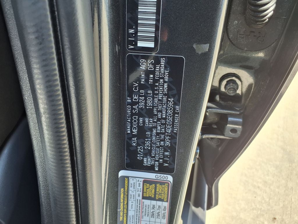 2025 Kia K4 LXS