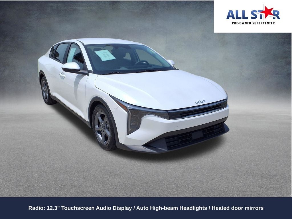 2025 Kia K4 LXS