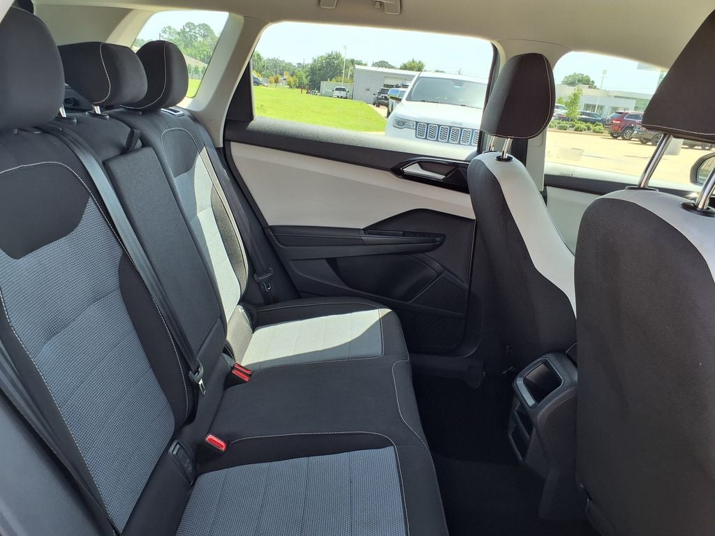 2025 Volkswagen Taos 1.5T S