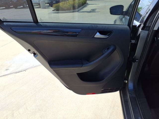 2016 Volkswagen Jetta Base