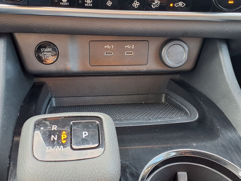 2025 Nissan Rogue SV