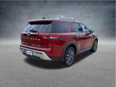 2023 Nissan Pathfinder SL
