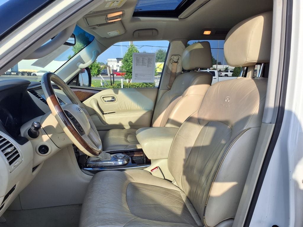2013 INFINITI QX56 Base