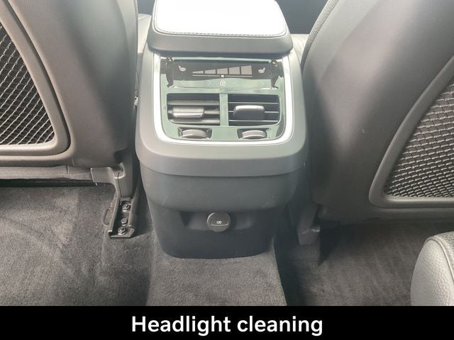 2023 Volvo XC90 B6 Plus 6-Seater