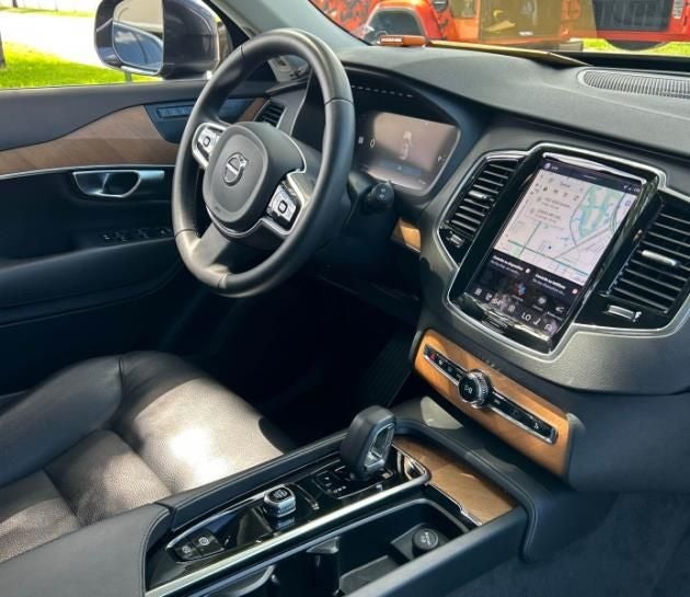 2023 Volvo XC90 B6 Plus 7-Seater