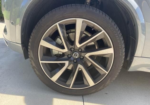 2023 Volvo XC90 B6 Plus 7-Seater
