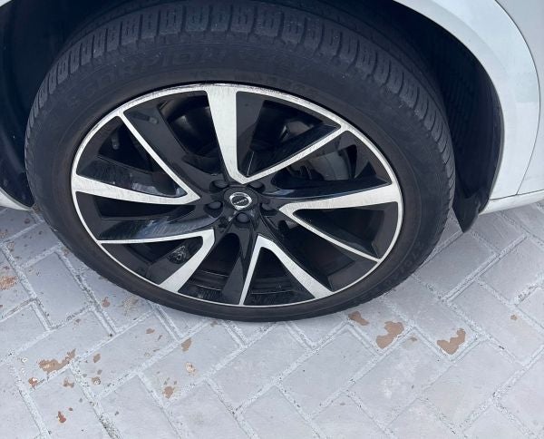 2023 Volvo XC90 B6 Plus 7-Seater