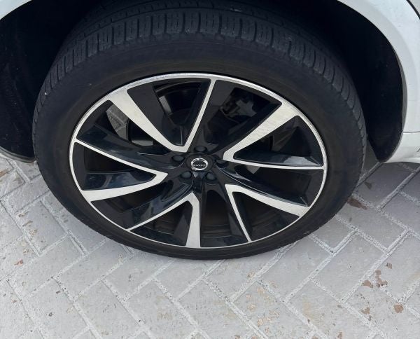 2023 Volvo XC90 B6 Plus 7-Seater