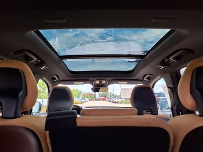 2024 Volvo XC90 Recharge Plug-In Hybrid Ultimate