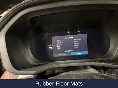 2023 Volvo XC60 B5 Ultimate Bright Theme