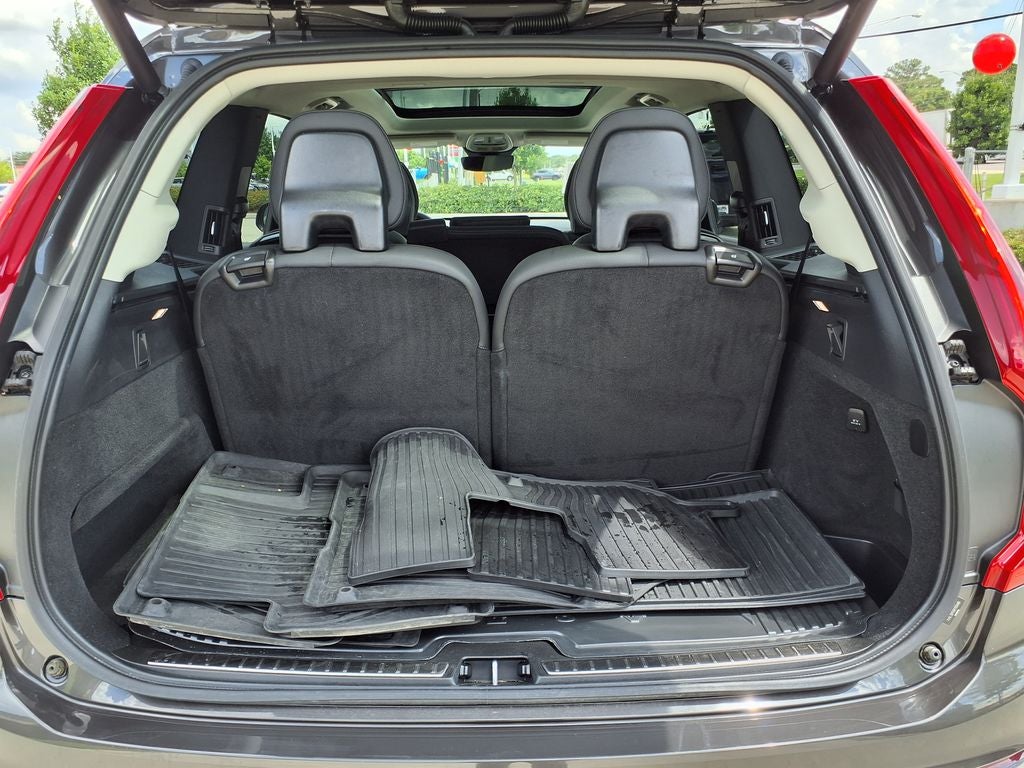 2024 Volvo XC90 B5 Plus
