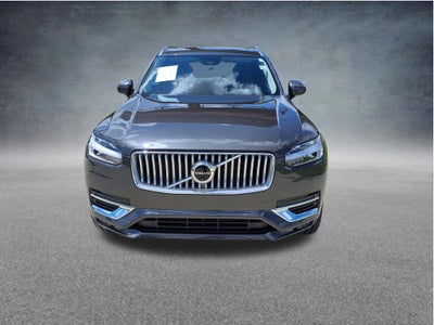 2024 Volvo XC90 B5 Plus