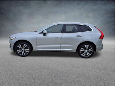 2022 Volvo XC60 B5 Inscription