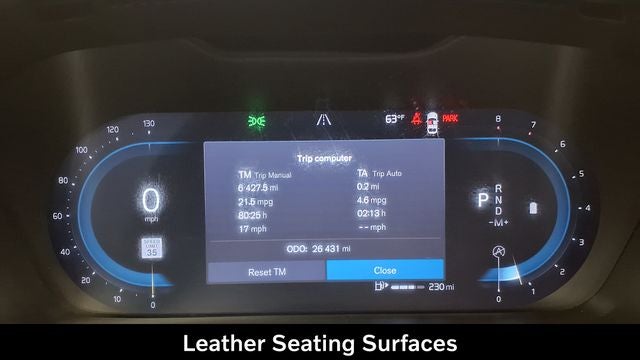 2023 Volvo XC40 B5 Plus Bright Theme